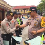 Kapolres Tana Toraja Beri Reward Kepada Anggota yang Berprestasi