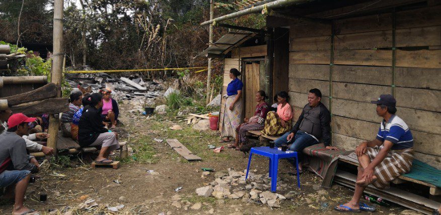 Awali Tahun 2019, Wagub Bantu Korban Kebakaran di Tana Toraja