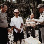 Polsek Makale Bantu Korban Kebakaran di Sandabilik