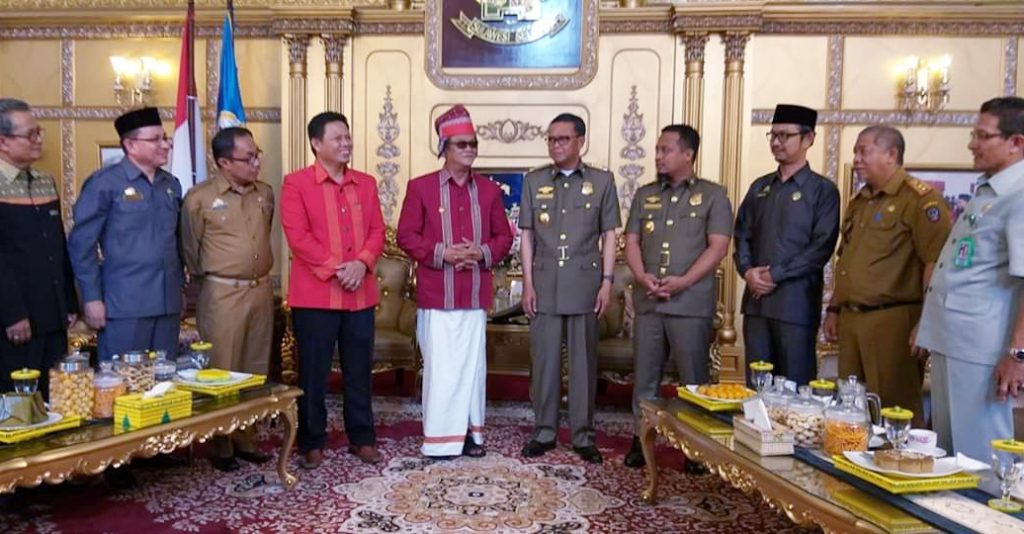 Bupati Nicodemus Audiensi Dengan Gubernur Sulsel Terkait Pelaksanaan STQH