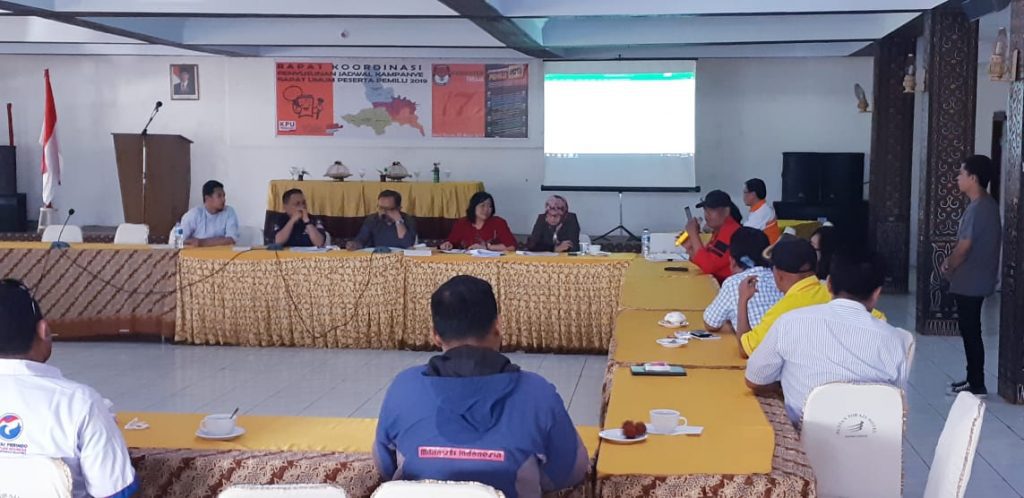 KPU dan Peserta Pemilu di Tana Toraja Sepakat Kampanye Pada Hari Minggu Ditiadakan