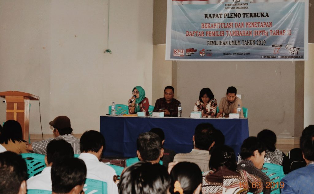 KPU Tana Toraja Gelar Rapat Pleno Terbuka Penetapan DPTb Tahap 2 1 KPU Tana Toraja Gelar Rapat Pleno Terbuka Penetapan DPTb Tahap 2