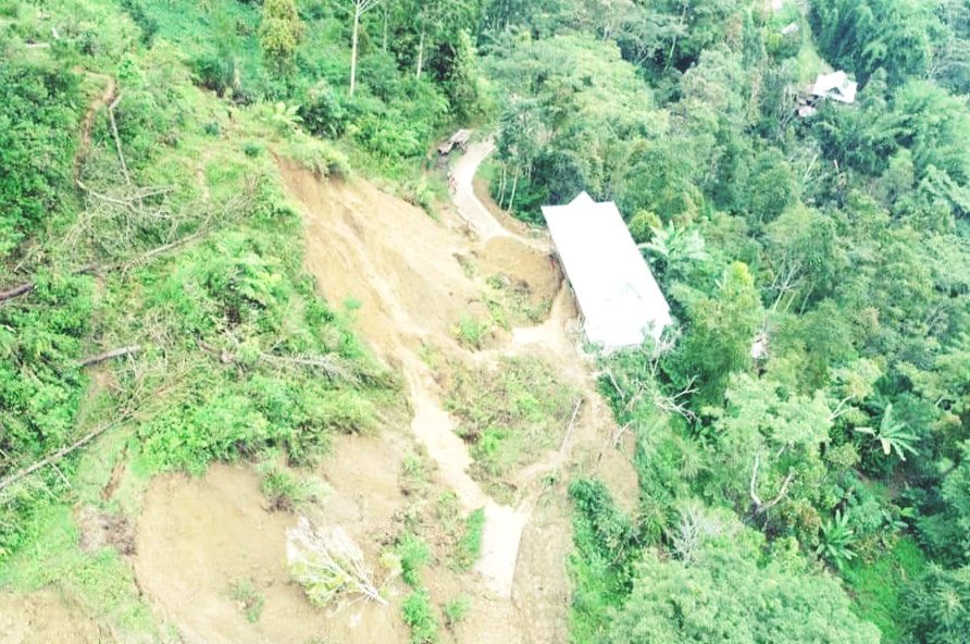 Diterjang Longsor, Satu Rumah Warga Rusak
