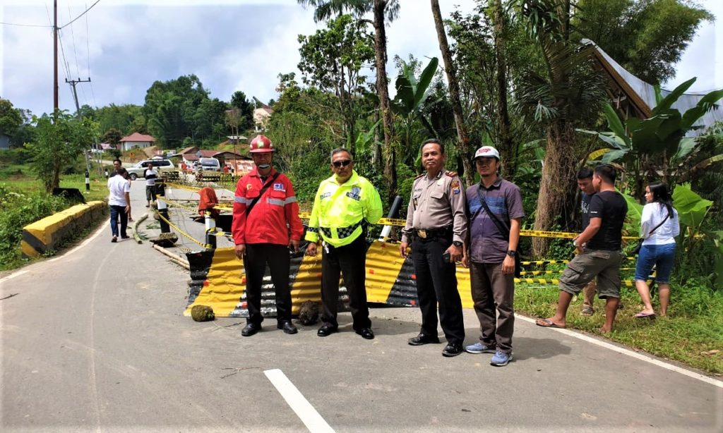 Update Kondisi Jalan Poros Rantepao - Palopo, Satlantas Lakukan Rekayasa Arus Lalu Lintas