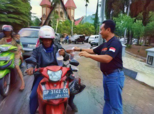 Komunitas Moxart Toraja, Bagi-Bagi Takjil