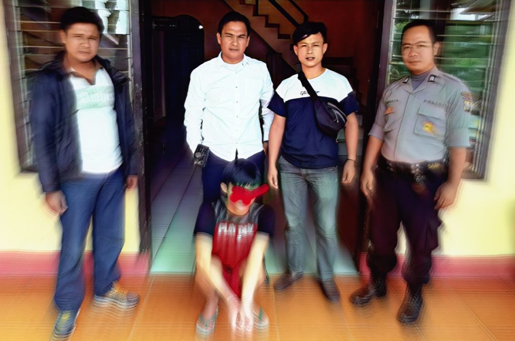 Diduga Setubuhi Anak Dibawah Umur, Dua Pemuda Ditangkap, Satu Masih Buron 2 Diduga Setubuhi Anak Dibawah Umur, Dua Pemuda Ditangkap, Satu Masih Buron
