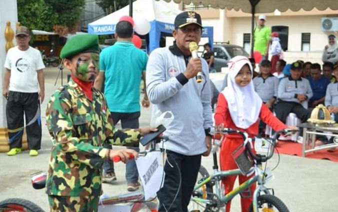 Peringati Hari Anak Nasional 2019, Kaswadi Bagi Bagi Sepeda