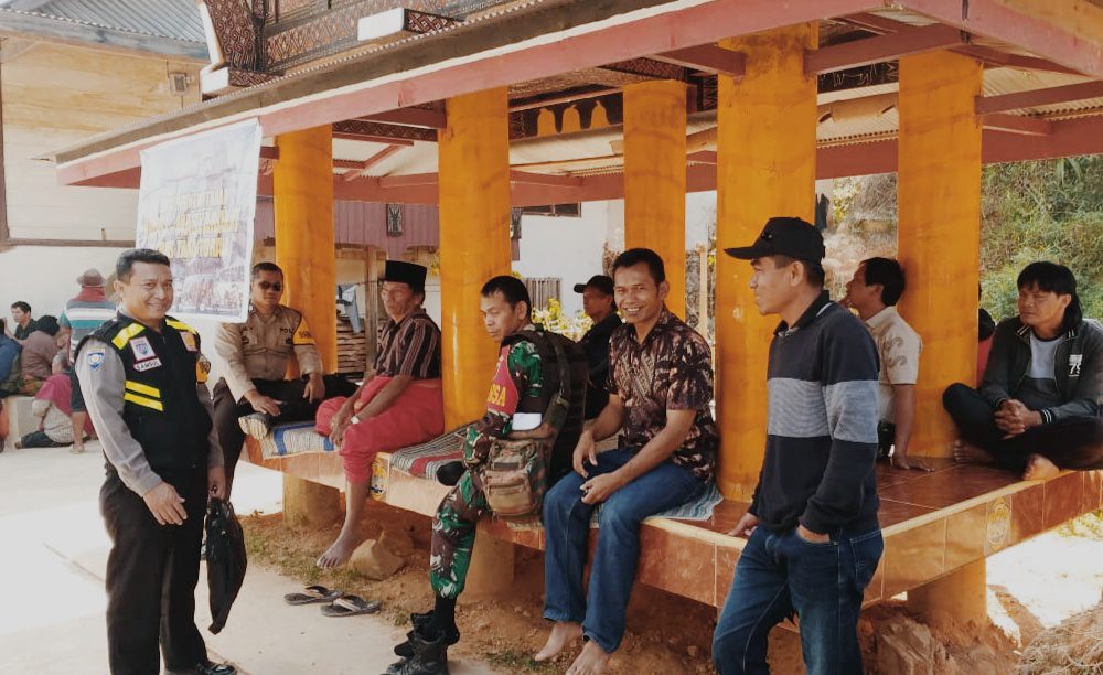 Rekaman Vidio Dialog Dukun dan Pasiennya Membuat Satu Keluarga di Lembang Pali Dikucilkan Warga