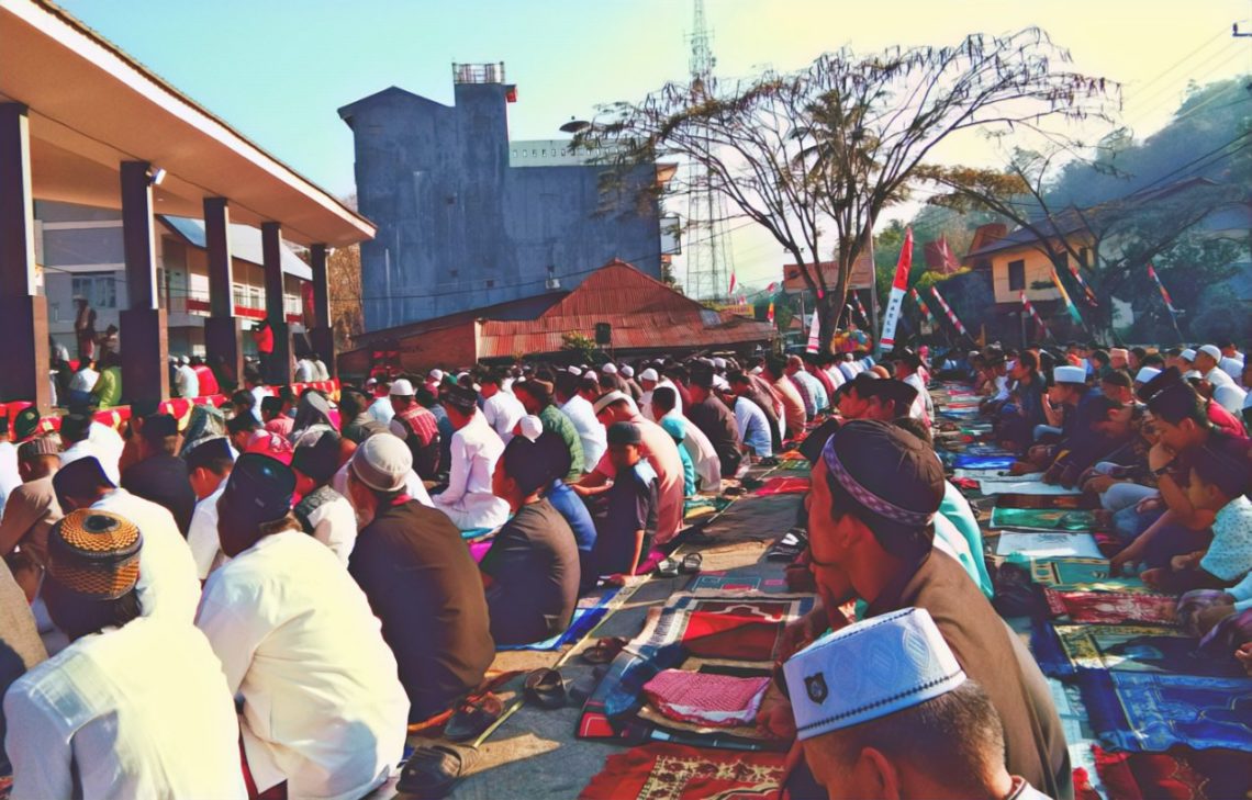 Ribuan Umat Muslim Laksanakan Shalat Id Adha di Makale