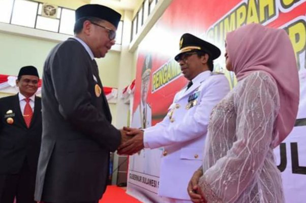 Nurdin Abdullah Lantik Nasruddin Menjadi Wakil Bupati Barru 2 Nurdin Abdullah Lantik Nasruddin Menjadi Wakil Bupati Barru