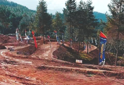Besok..  Motocross dan Grasstrack di Sirkuit Lembah Sinaji di Gelar