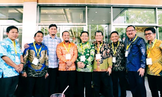Wagub Sulsel Raih Penghargaan Anugerah Pendidikan Indonesia 2019 2 Wagub Sulsel Raih Penghargaan Anugerah Pendidikan Indonesia 2019