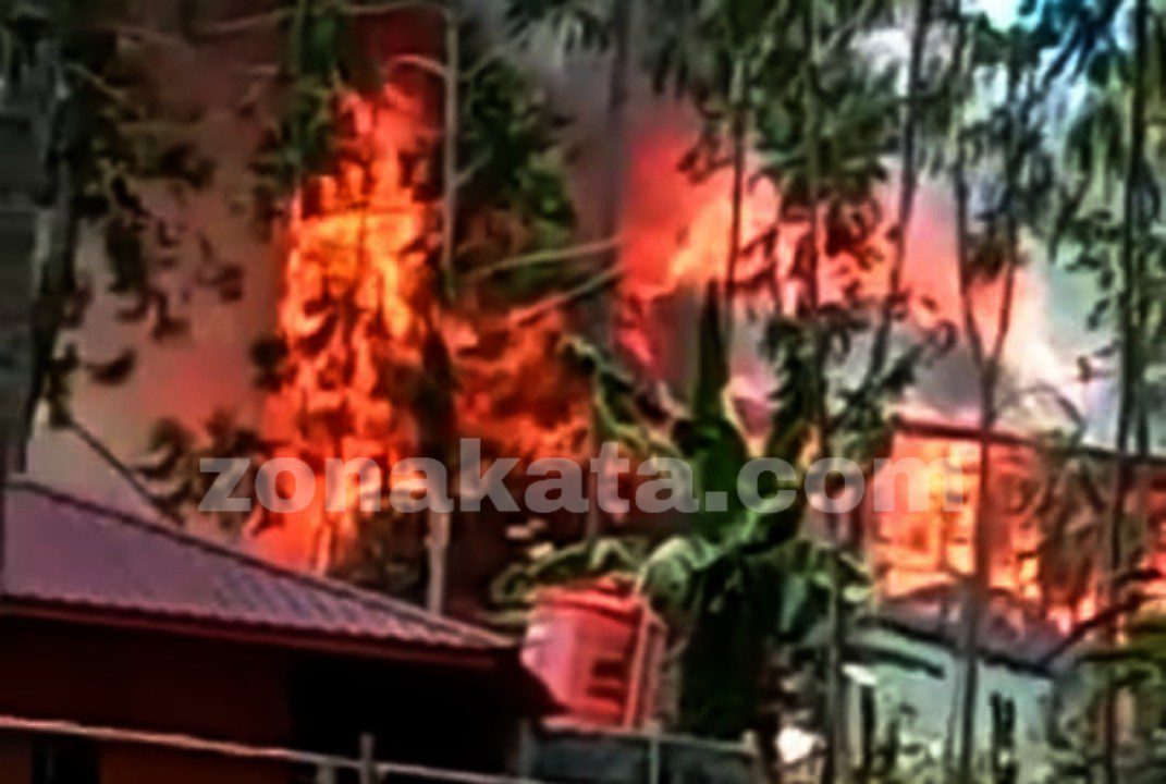 Ditinggal Pemiliknya Satu Rumah di Buntu Tangti Ludes Terbakar