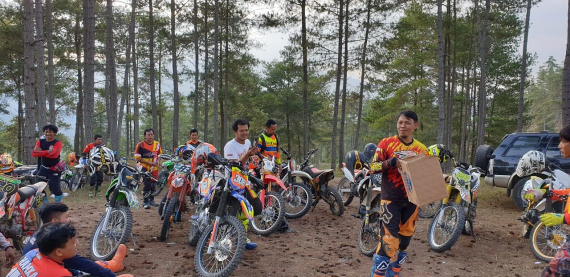 Peringati Hari Sumpah Pemuda, MoXart dan M-Track Gelar Touring Bersama 2 Peringati Hari Sumpah Pemuda, MoXart dan M-Track Gelar Touring Bersama