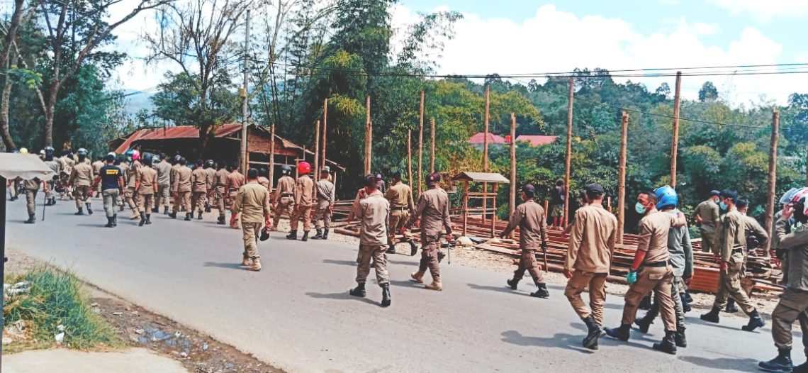 Pemerintrah Kabupaten Toraja Utara Kembali Bongkar Sejumlah Bangunan Liar