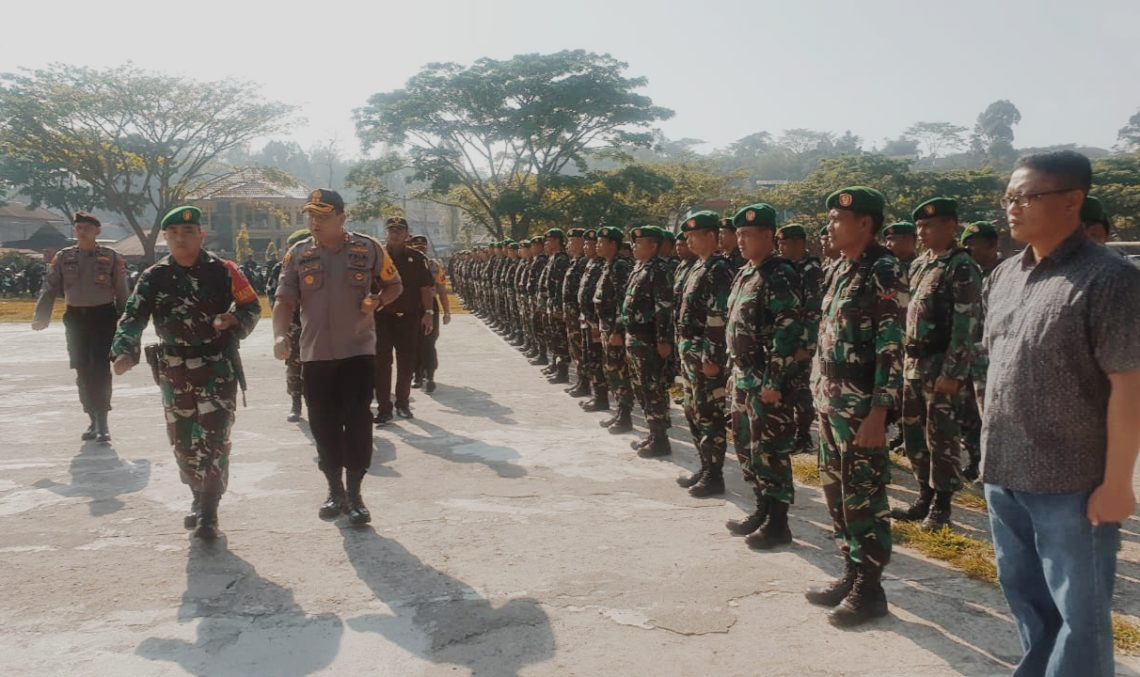 Jelang Pelantikan Presiden, TNI-Polri Gelar Apel Pasukan di Tana Toraja