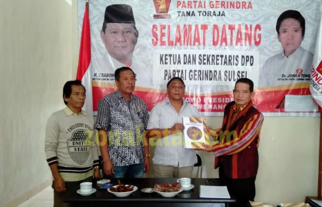 Serius Maju di Pilkada Tana Toraja, Theofilus Allorerung Telah Mendaftar di Enam Partai