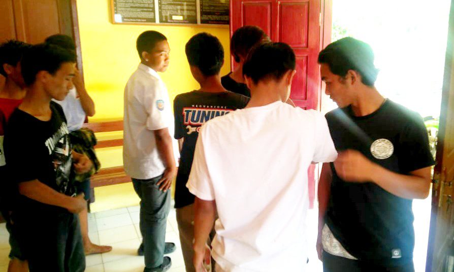 Gegara Media Sosial Dua Kelompok Remaja di Toraja Utara Terlibat Perkelahian 2 Gegara Media Sosial Dua Kelompok Remaja di Toraja Utara Terlibat Perkelahian