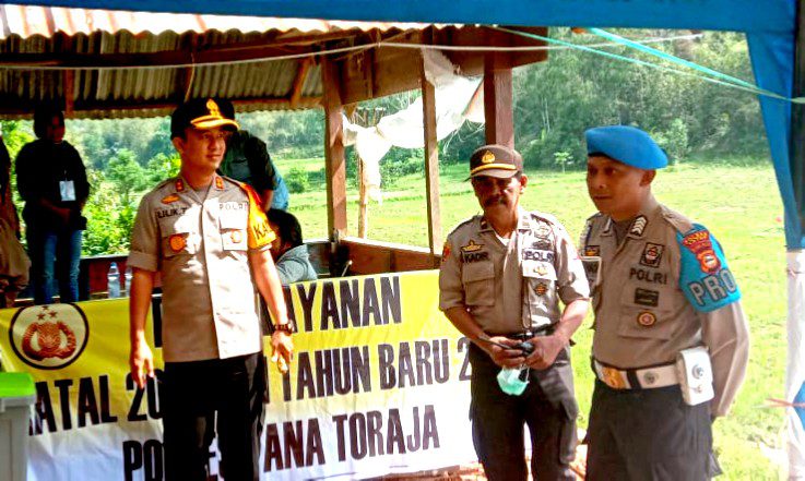 Libur Akhir Tahun Tiba, Toraja Mulai Diserbu Pemudik dan Wisatawan 2 Libur Akhir Tahun Tiba, Toraja Mulai Diserbu Pemudik dan Wisatawan