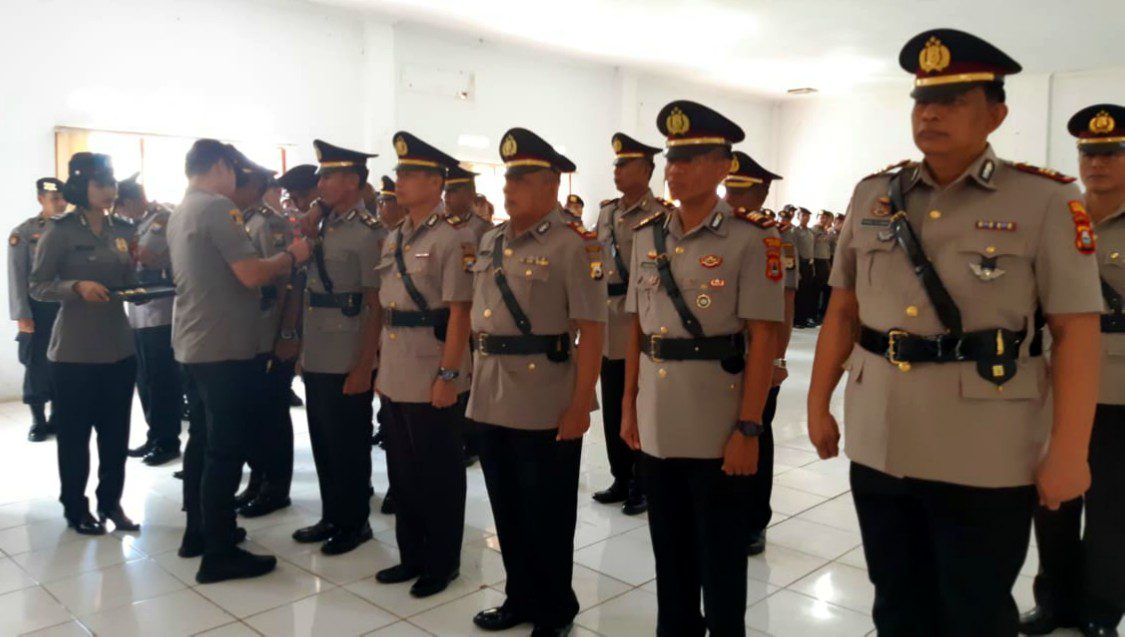 Kapolres Lantik Sejumlah Pejabat Utama Polres Toraja Utara 2 Kapolres Lantik Sejumlah Pejabat Utama Polres Toraja Utara