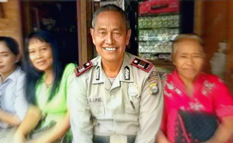 Kabel Listrik Telanjang Ancam Keselamatan Warga, PLN di Minta Segera Bertindak 2 Kabel Listrik Telanjang Ancam Keselamatan Warga, PLN di Minta Segera Bertindak