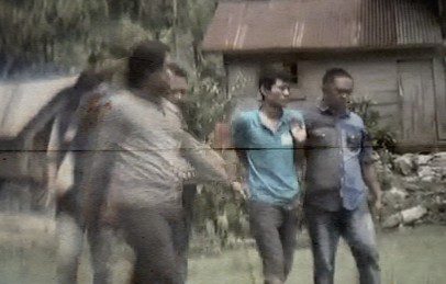 Pelaku Penikaman di Mobil Penumpang Jurusan Toraja Diamankan Polisi 2 Pelaku Penikaman di Mobil Penumpang Jurusan Toraja Diamankan Polisi