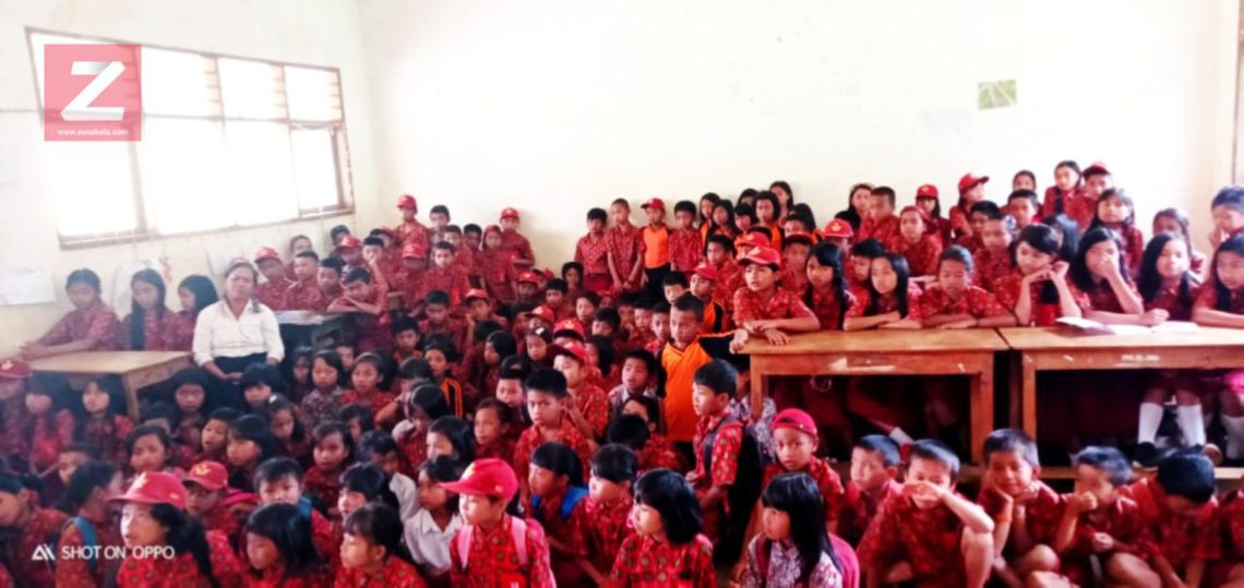 BNNK Tana Toraja Putar Film Edukasi di SDN 310 Inpres Ratte Bo’ne