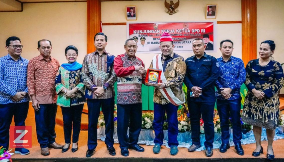 Ketua DPD RI, La Nyala Mattalitti Sambangi Toraja Utara 2 Ketua DPD RI, La Nyala Mattalitti Sambangi Toraja Utara