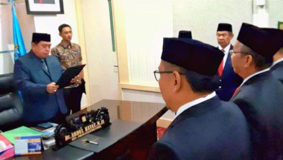 Jelang Tengah Malam, Sekprov Sulsel Lantik 4 Pejabat Eselon II