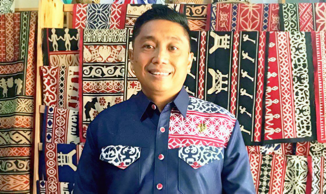 Kris Lambe Ungkap Masalah Yayasan Surya Nuswantara Dalam Rapat Paripurna DPRD Tana Toraja