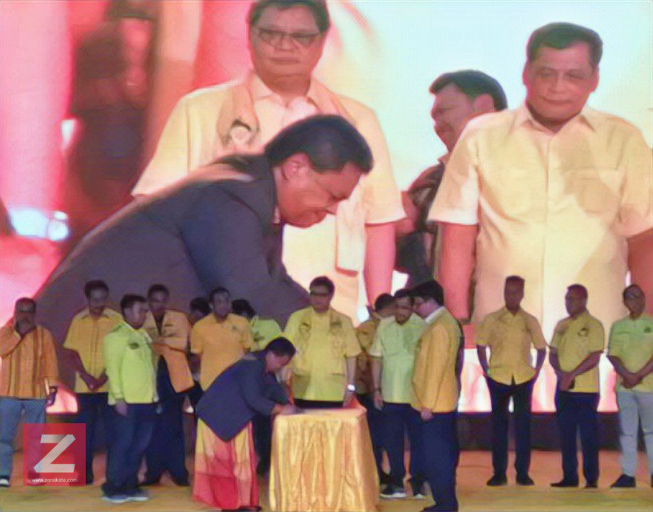 "Ombas" Terima Langsung Rekomendasi Golkar dari Airlangga, Tana Toraja Masih di Pending