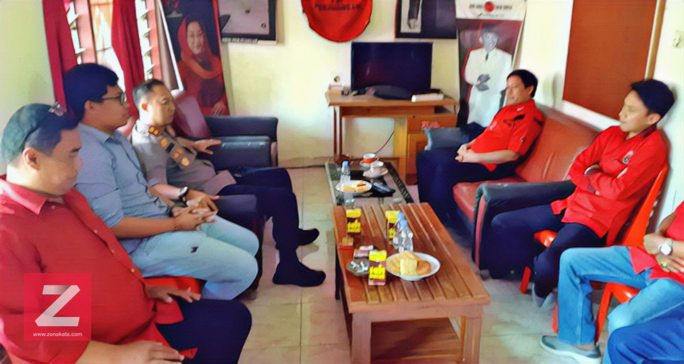 Kapolres Sambangi Kantor DPC PDI Perjuangan Tana Toraja