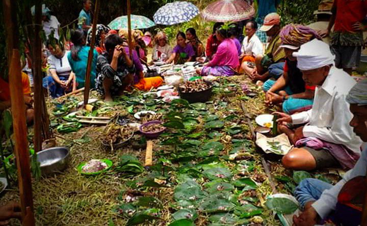 Melihat Ritual Ma’Rinding Bamba di Pasapa’ Butang, Mappak