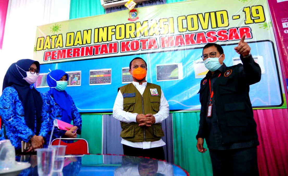 Di Posko Covid-19 Makassar, Wagub Andi Sudirman Tinjau Persiapan PSBB