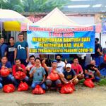 Puluhan Sopir Lintas Daerah di Wajo Mendapat Bantuan Sembako dari Wagub