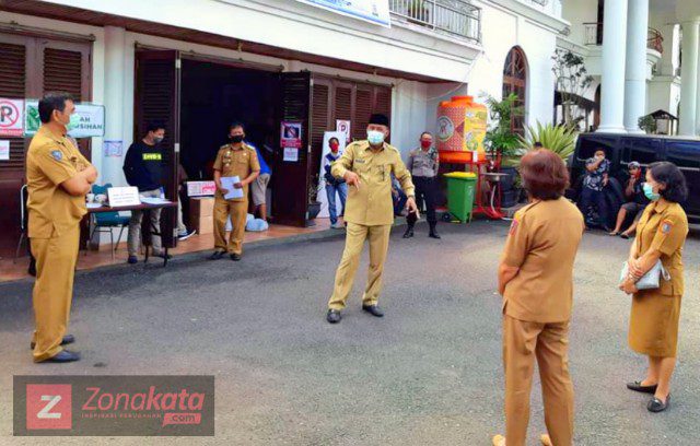 Sembuh dari Virus Corona, Wakil Bupati Tana Toraja Langsung Beraktifitas