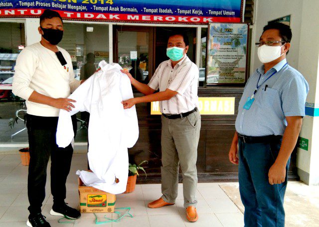 Wagub Sulsel, Andi Sudirman Salurkan Bantuan di Toraja dan Enrekang 3 Wagub Sulsel, Andi Sudirman Salurkan Bantuan di Toraja dan Enrekang