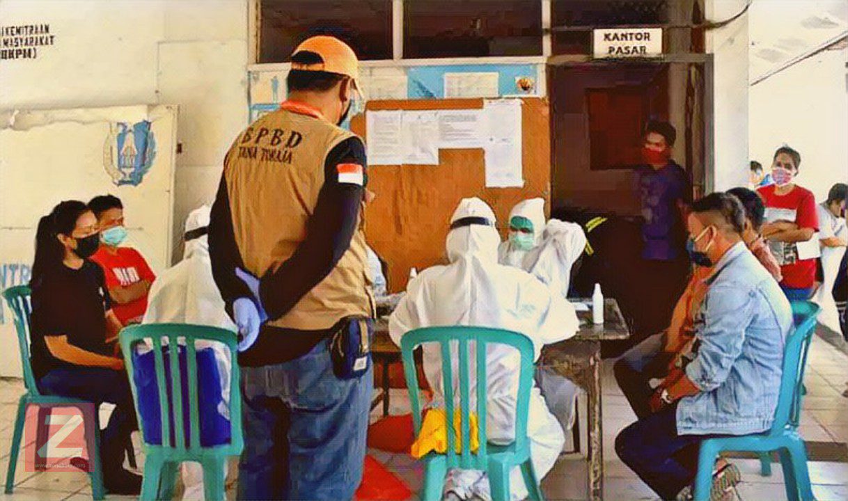 Ratusan Pedagang di Pasar Makale Jalani Rapid Test, Semuanya Negatif