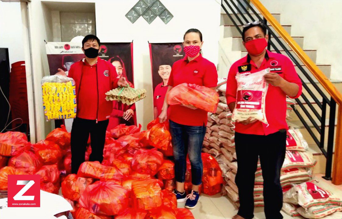 PDI Perjuangan Tana Toraja Peringati Haul Bung Karno 2 PDI Perjuangan Tana Toraja Peringati Haul Bung Karno