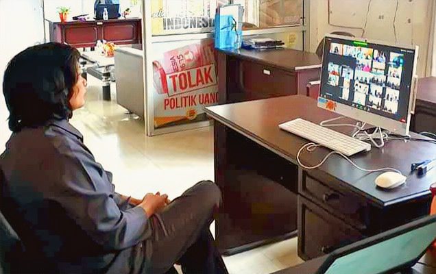 Kendala Jaringan Internet, Tidak Semua Anggota PPS di Tana Toraja Dilantik Secara Virtual 3 Kendala Jaringan Internet, Tidak Semua Anggota PPS di Tana Toraja Dilantik Secara Virtual
