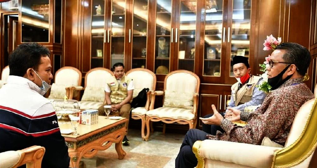 Mantan Ketum PB-HMI, Arief Rosyid Support Penanganan Covid-19 di Sulsel 2 Mantan Ketum PB-HMI, Arief Rosyid Support Penanganan Covid-19 di Sulsel