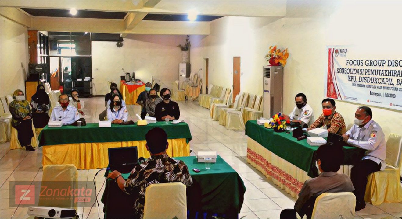 KPU Toraja Utara Gelar FGD Pemuktahiran Data Pemilih pada Pilkada 2020 2 KPU Toraja Utara Gelar FGD Pemuktahiran Data Pemilih pada Pilkada 2020