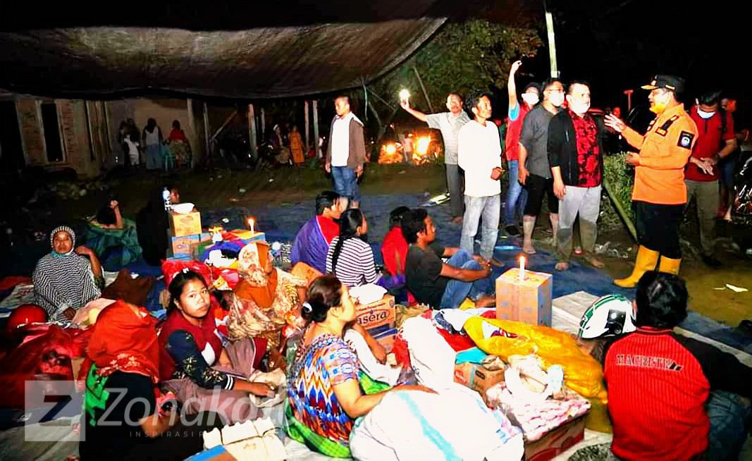 Wagub Sambangi Desa Radda, Lokasi Terparah Akibat Terjangan Banjir Bandang