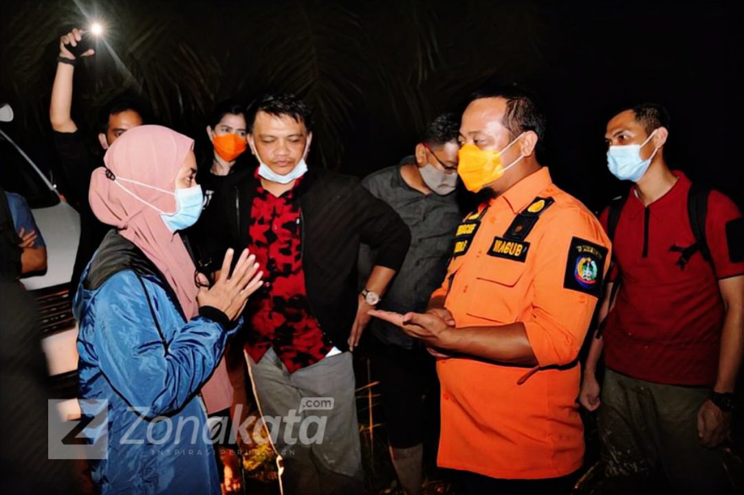Wagub Sambangi Desa Radda, Lokasi Terparah Akibat Terjangan Banjir Bandang