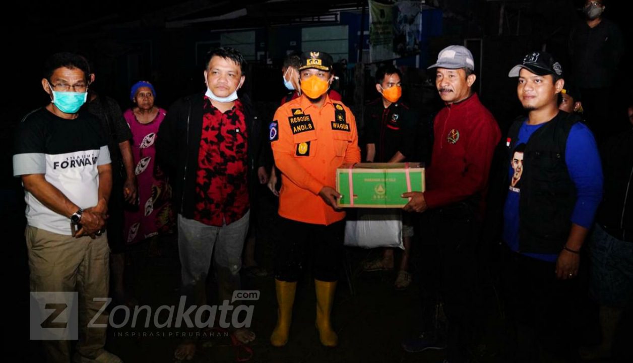 Wagub Sambangi Desa Radda, Lokasi Terparah Akibat Terjangan Banjir Bandang