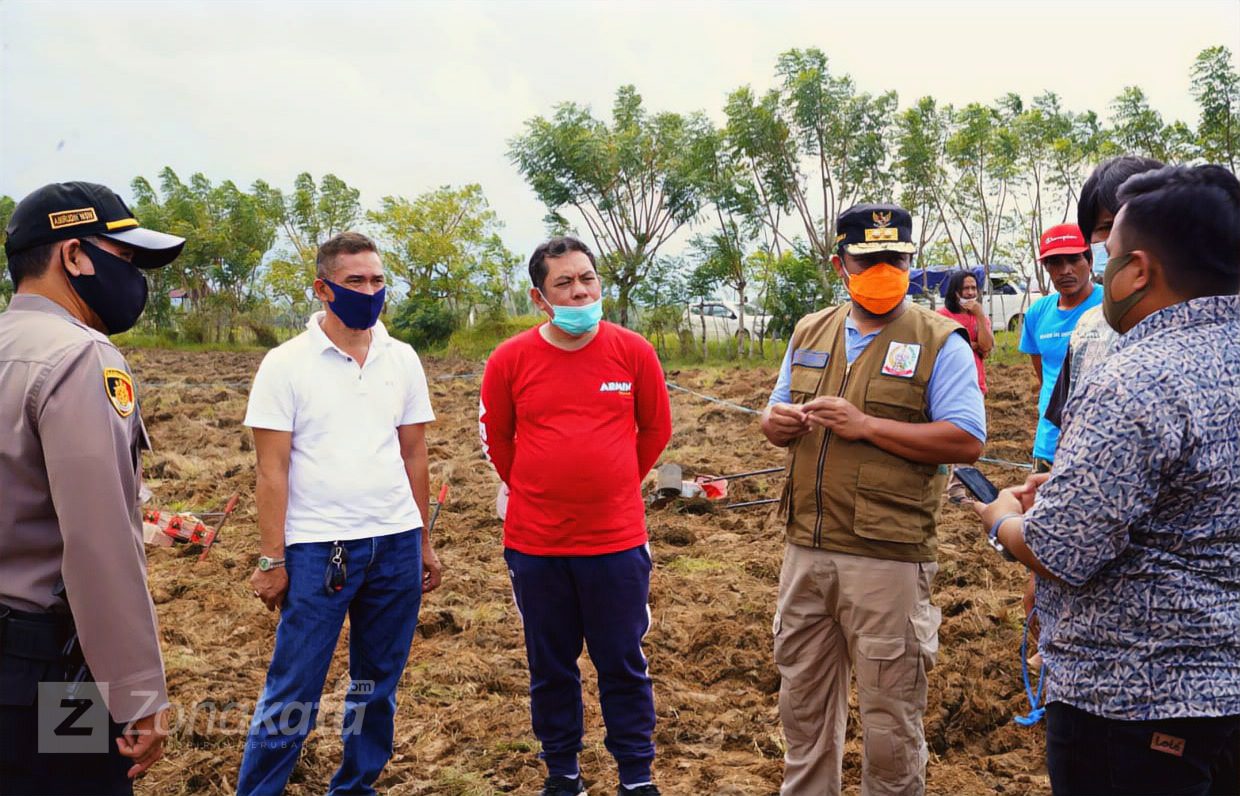 Wagub Sulsel Hadiri Launching Gerakan Korporasi Penanaman Jagung di Sidrap 2 Wagub Sulsel Hadiri Launching Gerakan Korporasi Penanaman Jagung di Sidrap