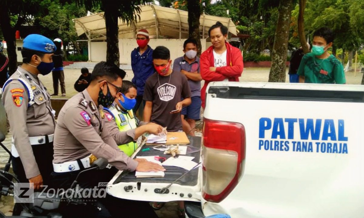 Hari Ke 5 Pelaksanaan Operasi Patuh, Sudah 268 Pengendara Yang Terjaring 2 Hari Ke 5 Pelaksanaan Operasi Patuh, Sudah 268 Pengendara Yang Terjaring