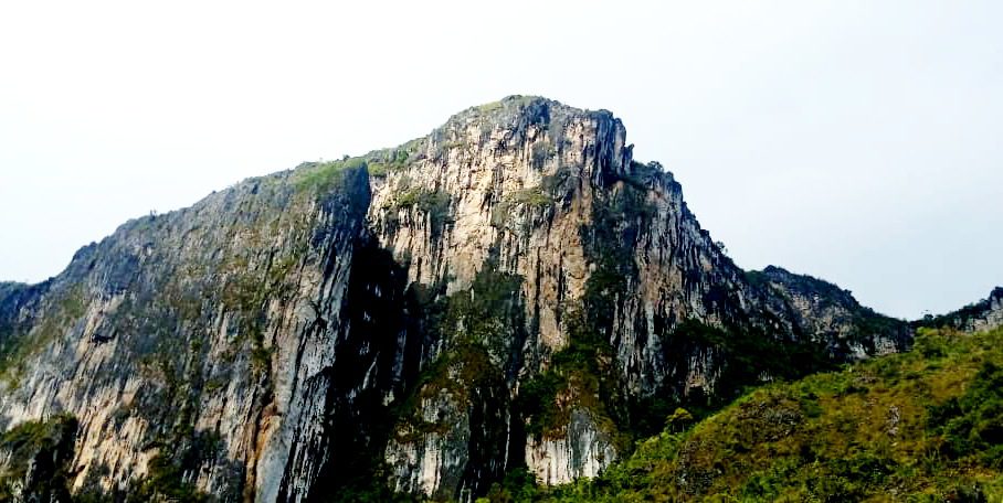 Peringati HUT RI, Rock Climbing Toraja Club Akan Kibarkan Bendera di Bukit Sarira