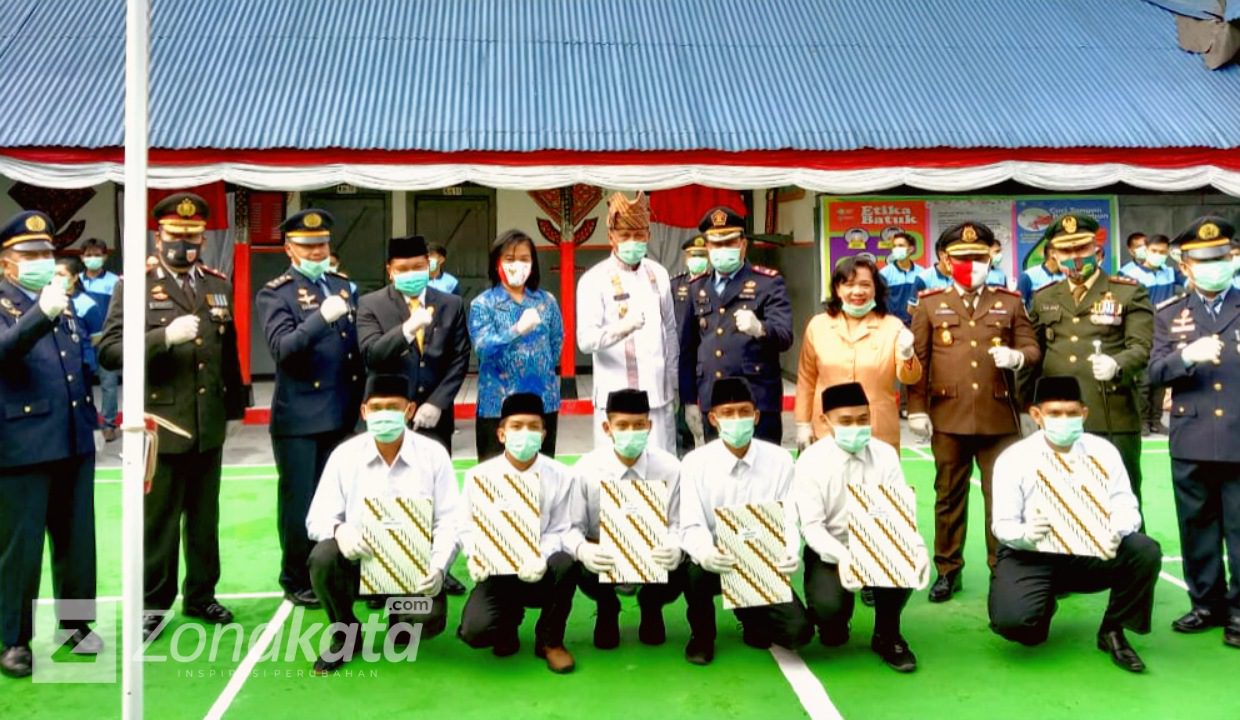 93 Napi di Rutan Makale Dapat Remisi HUT RI 2 93 Napi di Rutan Makale Dapat Remisi HUT RI