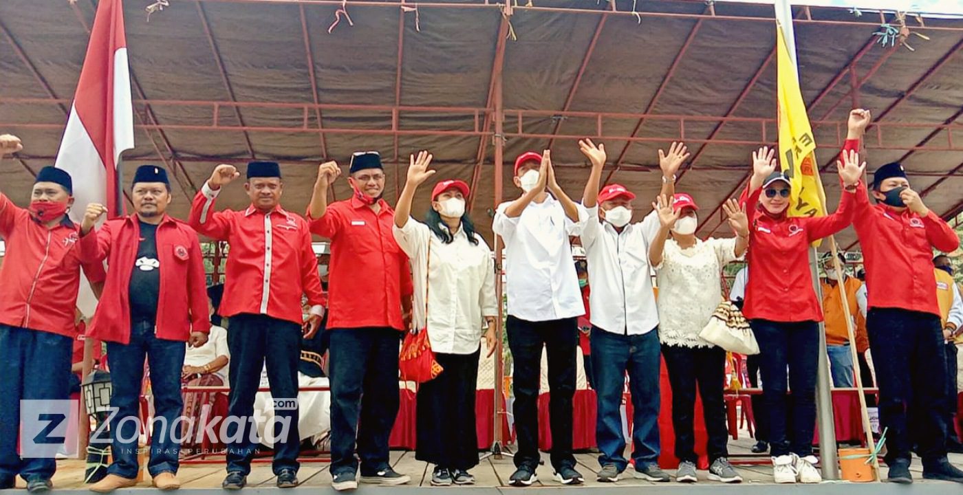 Ribuan Simpatisan dan Pendukung Hadiri Deklarasi Al-John 2 Ribuan Simpatisan dan Pendukung Hadiri Deklarasi Al-John